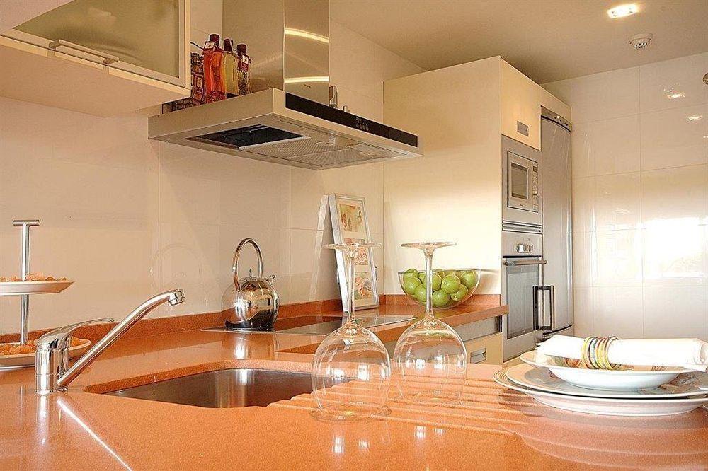 Apartamentos Reserva Del Higueron Deluxe & Spa Benalmadena Luaran gambar