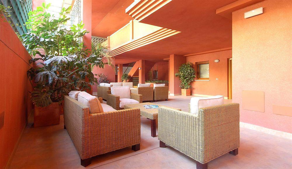 Apartamentos Reserva Del Higueron Deluxe & Spa Benalmadena Luaran gambar