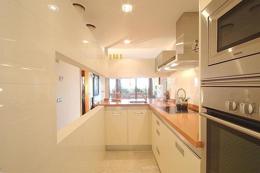 Apartamentos Reserva Del Higueron Deluxe & Spa Benalmadena Luaran gambar